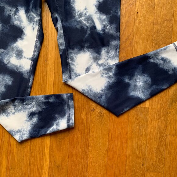 Old Navy Tie Dye Leggings Womens Large Full Length Blue & White - Picture 4 of 10